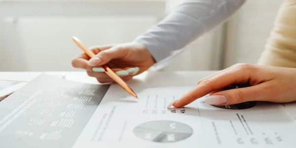 Kamatvágás jöhet ősszel is, de már óvatosabb az MNB