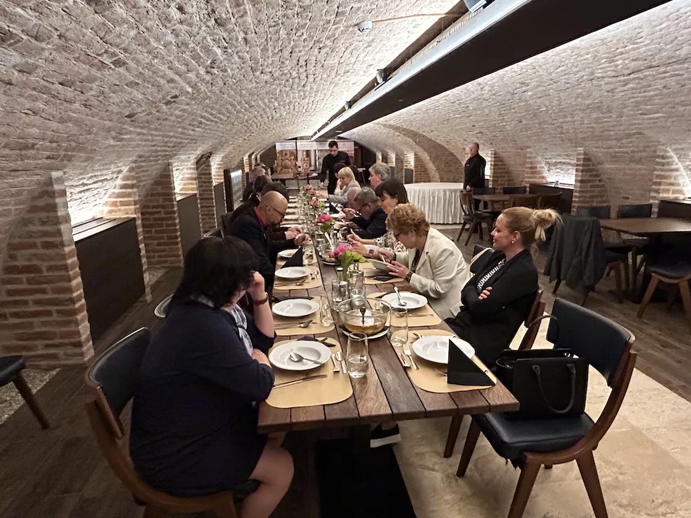 FINEX Roadshow Állomás Pécs